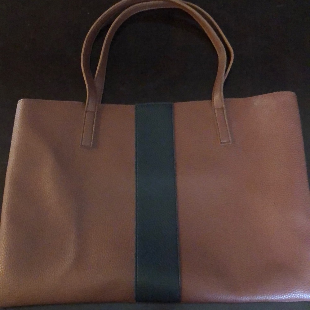 Vegan leather Vine Camuto tote